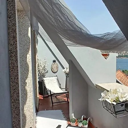 Apartment Rincon Del Mar Vacacional, Centrico,terrazas Y Vistas A La Ria De Vigo *